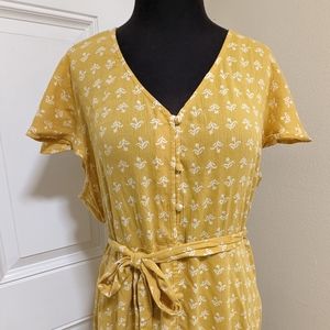L U C K Y  B R A N D Button Up Dress